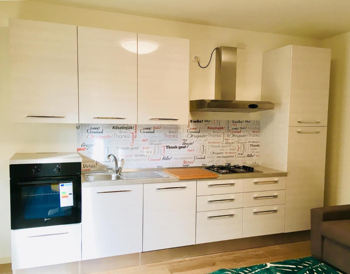 Apartament Residenza Elena Rimini Zewnętrze zdjęcie