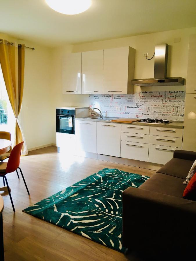 Apartament Residenza Elena Rimini Zewnętrze zdjęcie